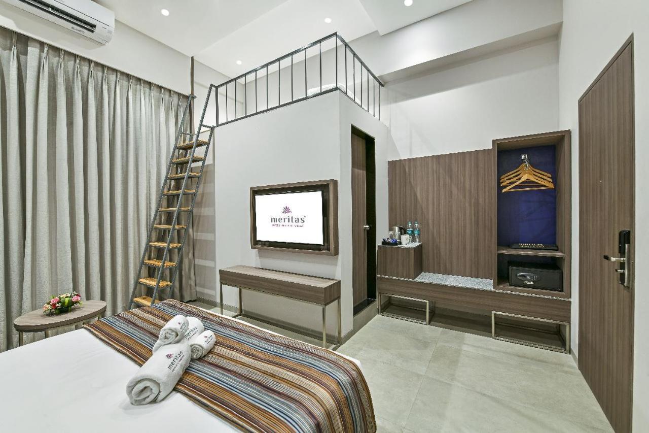 Meritas Aura Resort Лонавала Екстериор снимка